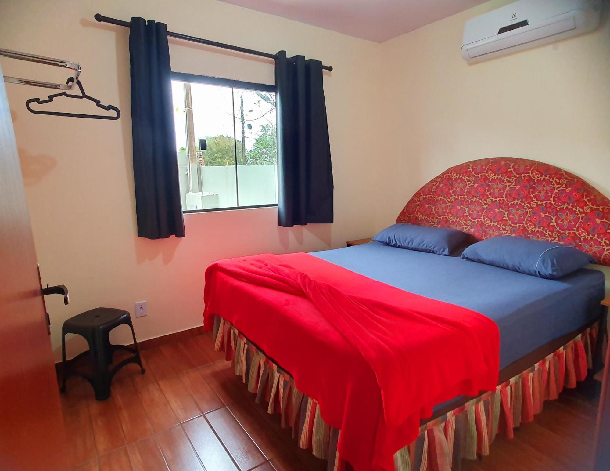 Proximo A Av Das Cataratas - Ar Condicionado - Estacionamento Privado 伊瓜苏 外观 照片